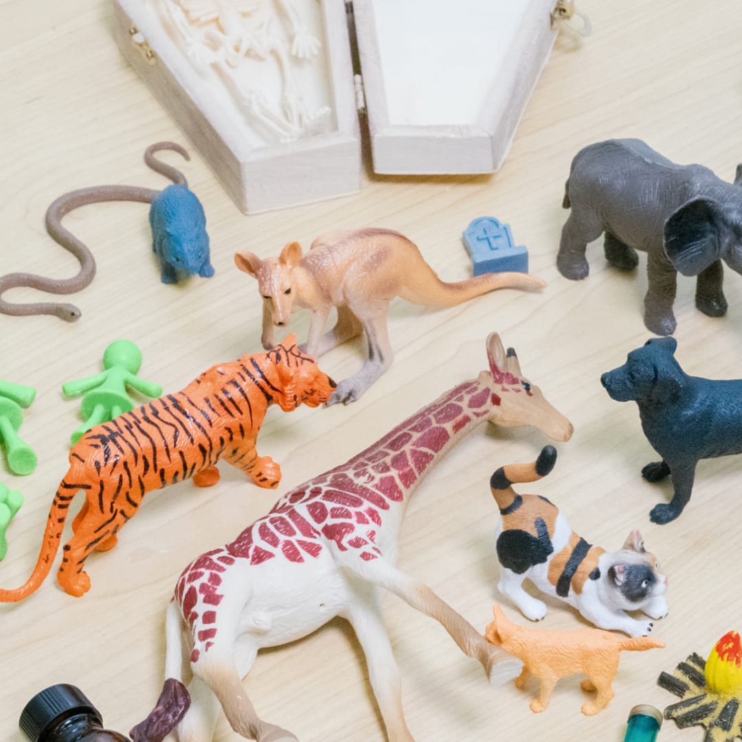 Basic Portable Sand Tray Starter Kit. - Miniatures Only. Over 80 Miniatures.