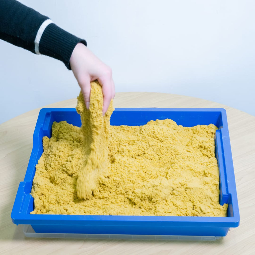Basic Portable Sand Tray Starter Kit. Includes - Portable Sand Tray, 2.5 kg of Kinetic Sand (non-toxic and Australian made)  and Miniatures